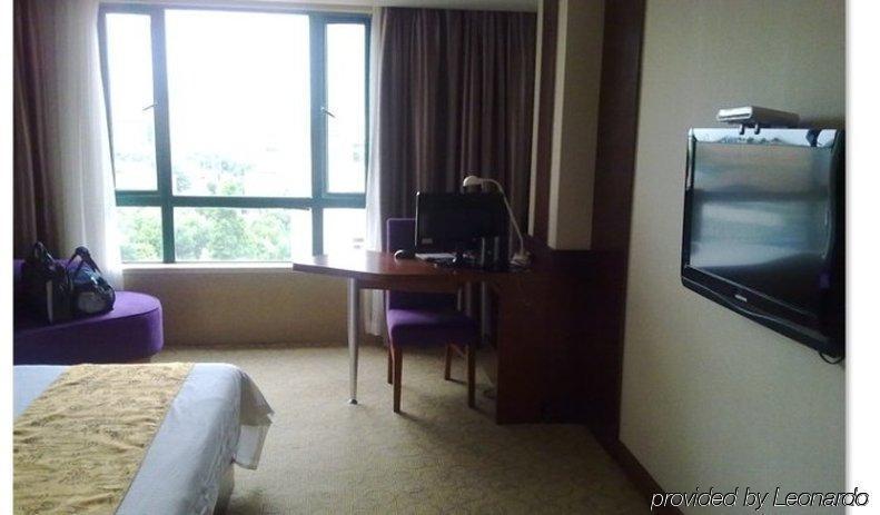Baolong Homelike Hotel - Wusong Branch 上海市 エクステリア 写真